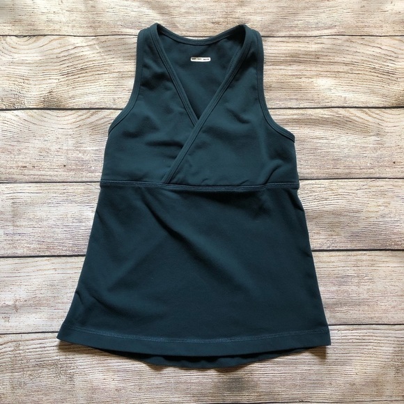 Lululemon whisper tank - Picture 1 of 5